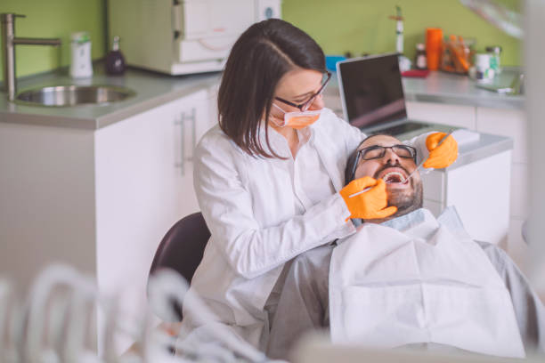 Best Same-Day Dentist Appointment  in Country Clu, FL